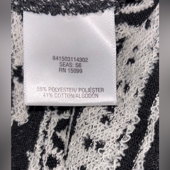 Tribal Open Front Dolman Cover Up By, BONGO
Medium - Picture 10 of 10